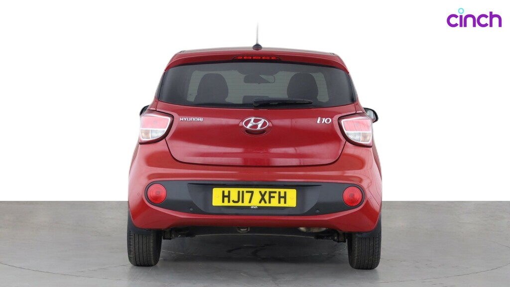 Hyundai I10 White #4