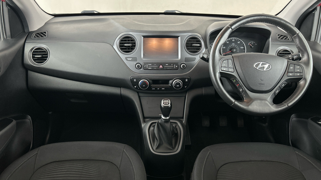 Hyundai I10 White #13
