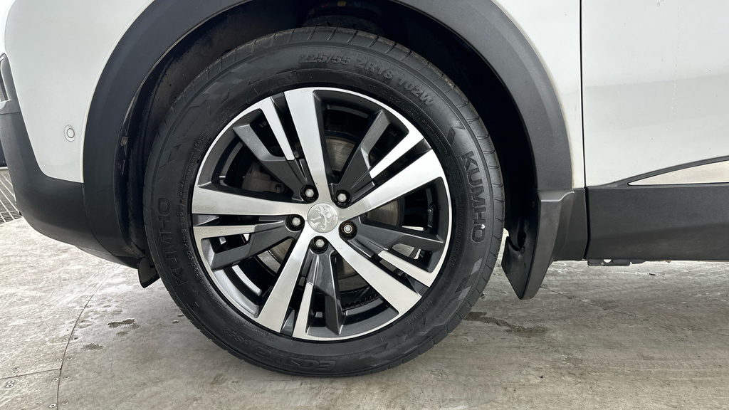 Peugeot 3008 1.2 Puretech Active Red #28