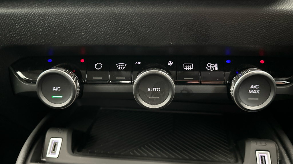 Citroen e-C4 100Kw Shine Plus 50Kwh Grey #14