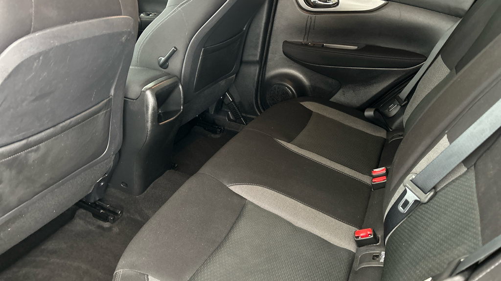 Nissan Qashqai 1.2 Dig-t N-connecta Euro 6 Ss Black #20