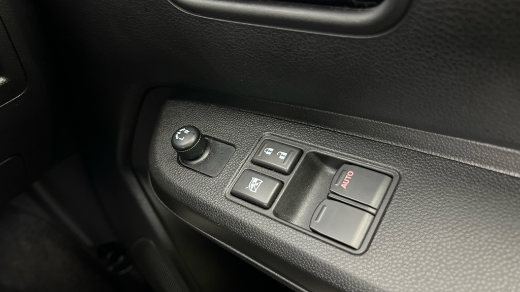 Suzuki Ignis Ignis Sz-t Dualjet Mhev Blue #12