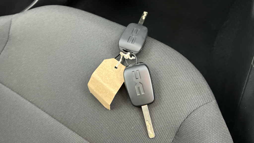 Dacia Sandero 1.0 Tce Essential 2023 Grey #26