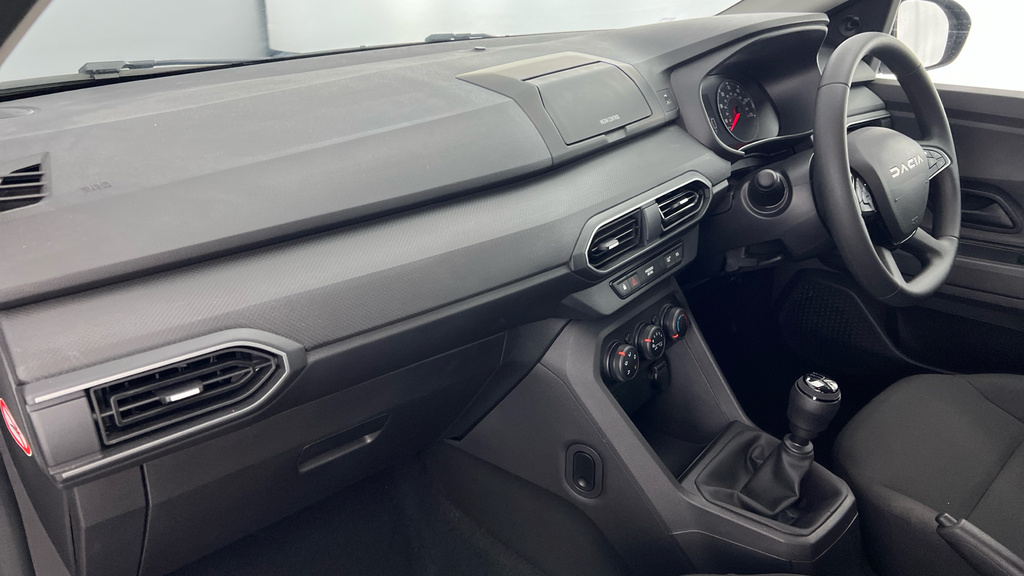 Dacia Sandero 1.0 Tce Essential 2023 Grey #10
