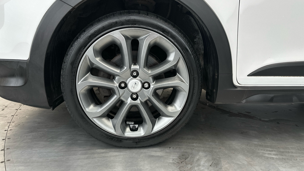 Hyundai I20 1.2 Se White #20