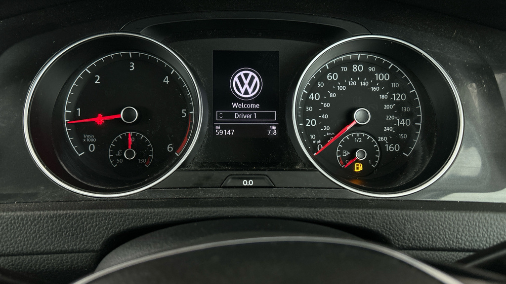 Volkswagen Golf 1.6 Tdi Se Nav Black #18