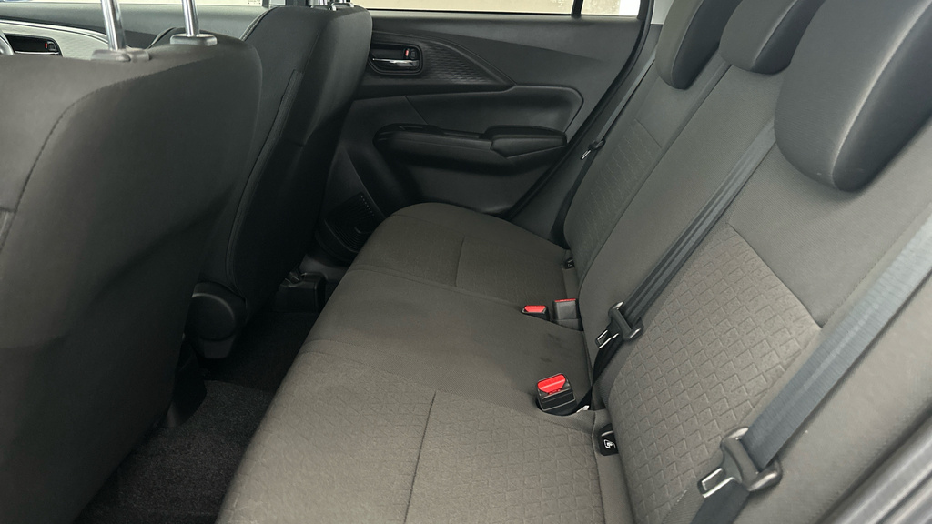 Suzuki Swift 1.2 Mild Hybrid Motion Hatchback Silver #19