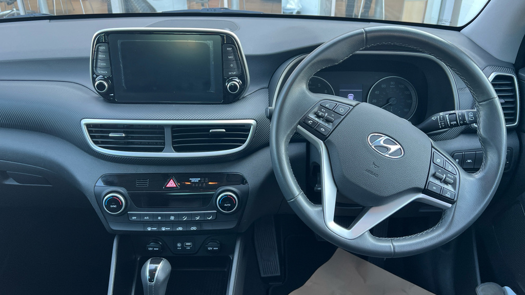 Hyundai Tucson  Black #11
