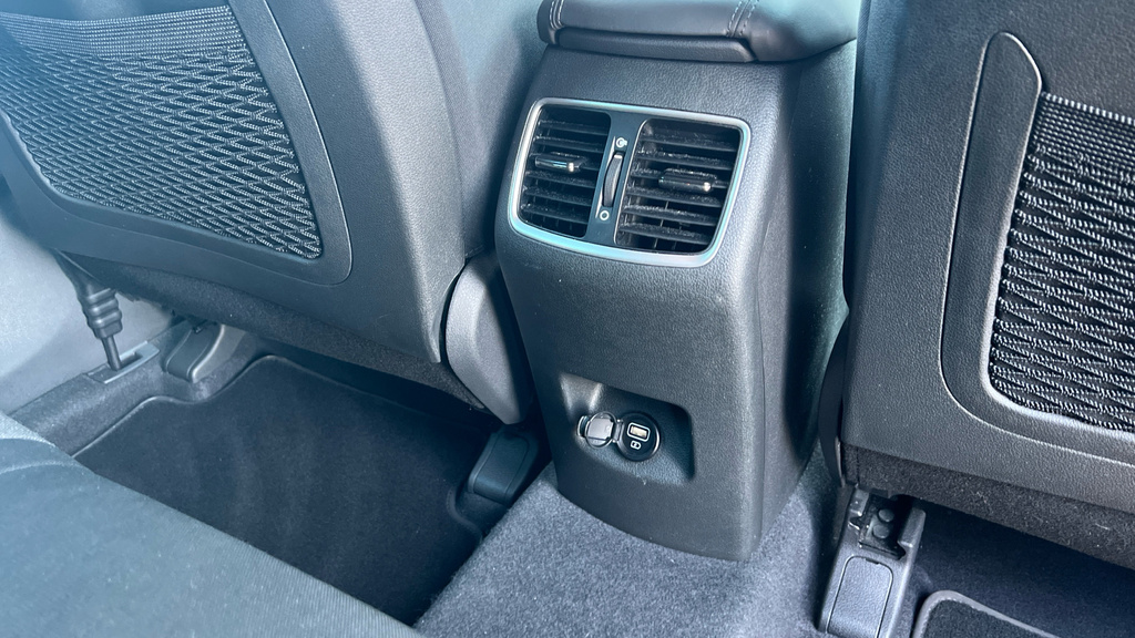 Hyundai Tucson  Black #36