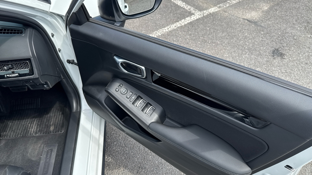 Honda Civic Sport Black #31
