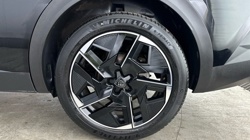 Peugeot 408 Hatchback Black #24