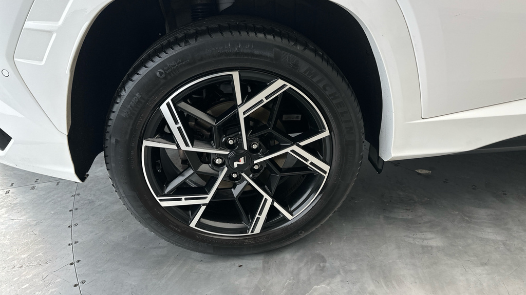 Hyundai Tucson Ultimate Blue #26