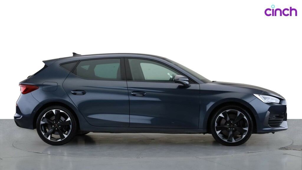 Cupra Leon Cupra Estate 2.0 Tsi Vz2 Dsg 4Drive Black #2