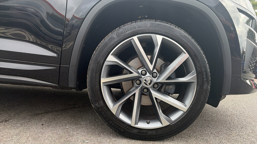 Skoda Kodiaq Se L Executive White #31