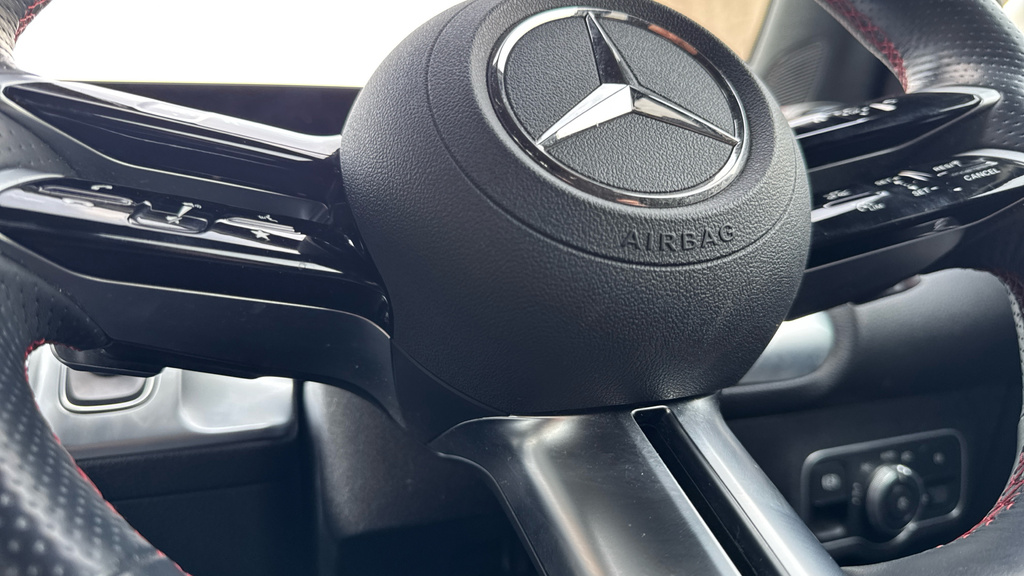 Mercedes-Benz EQB Suv White #31