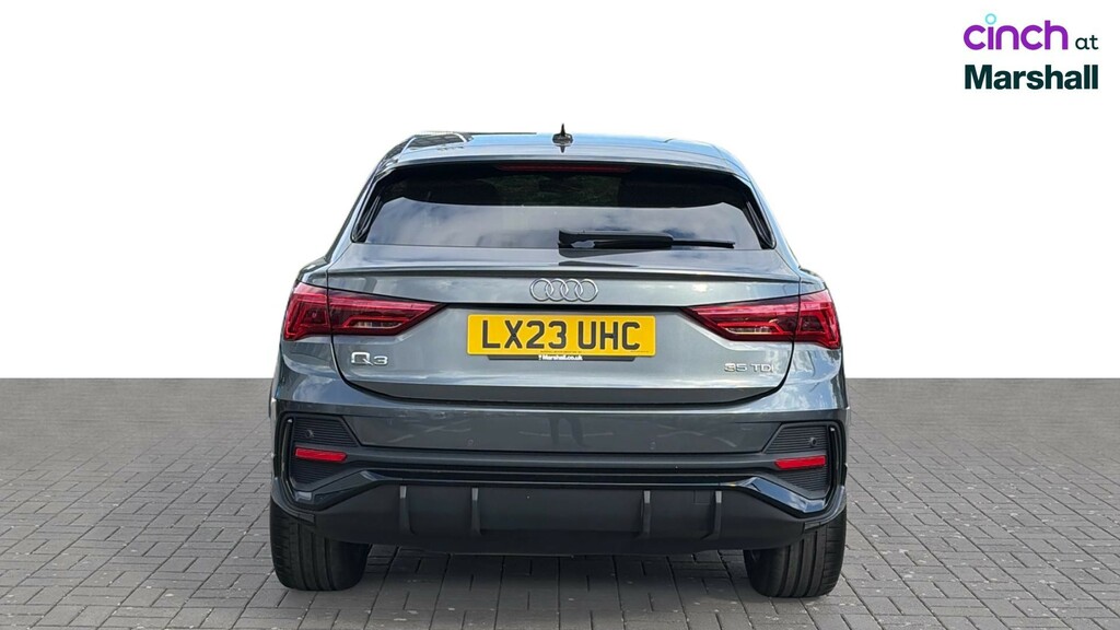 Audi Q3 35 Tfsi Black Edition S Tronic Tech Pro Orange #4