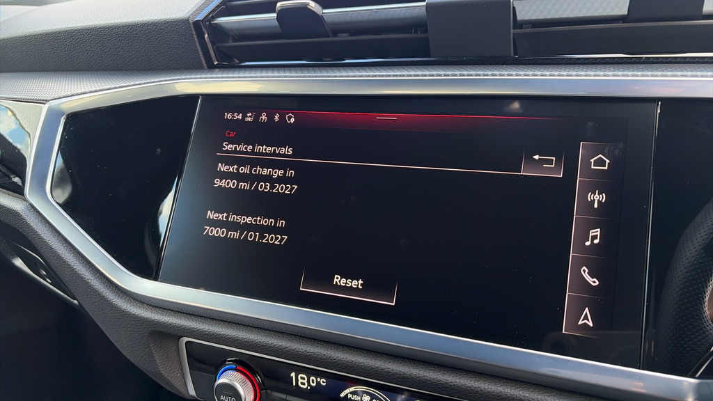 Audi Q3 35 Tfsi Black Edition S Tronic Tech Pro Orange #22