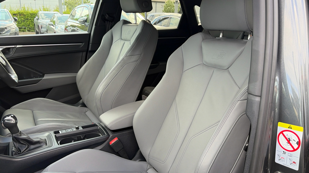 Audi Q3 35 Tfsi Black Edition S Tronic Tech Pro Orange #24