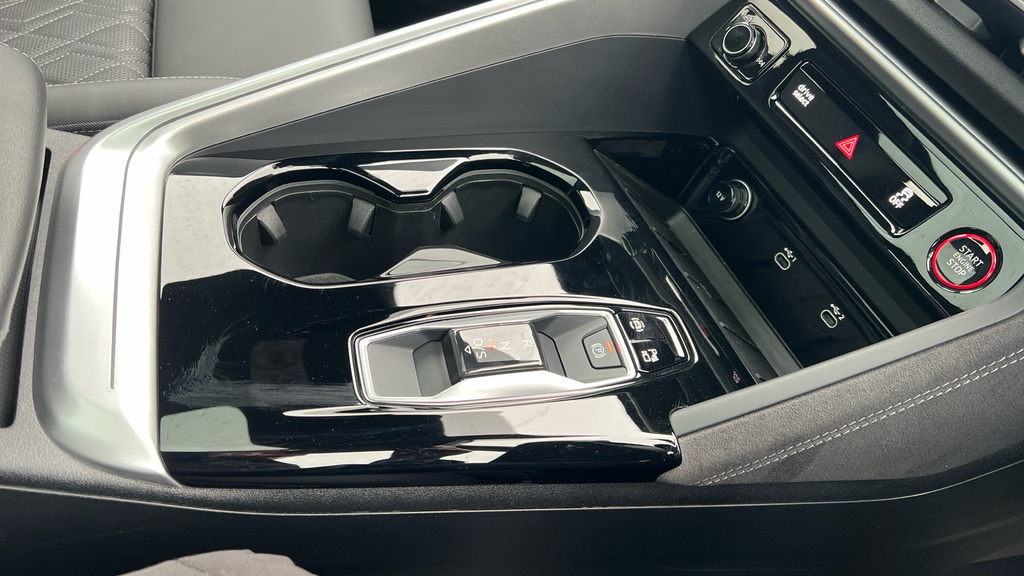 Audi SQ5 Launch Edition Tfsi 367 Ps S Tronic Black #40