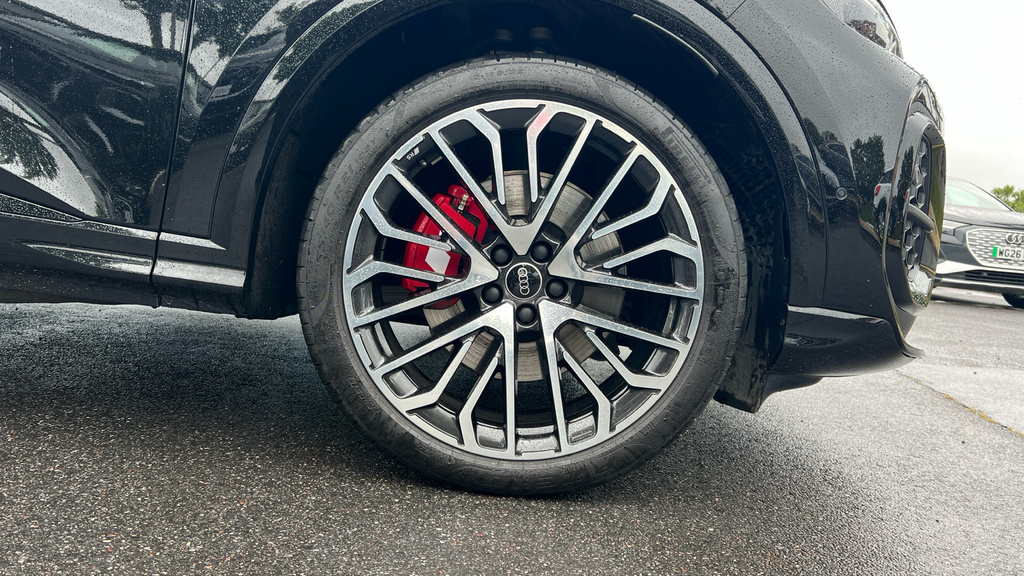 Audi SQ5 Launch Edition Tfsi 367 Ps S Tronic Black #28