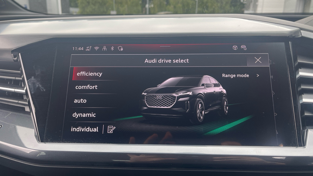 Audi Q4 E Tron 150Kw 40 63Kwh Sport Leathertech Pack Silver #59