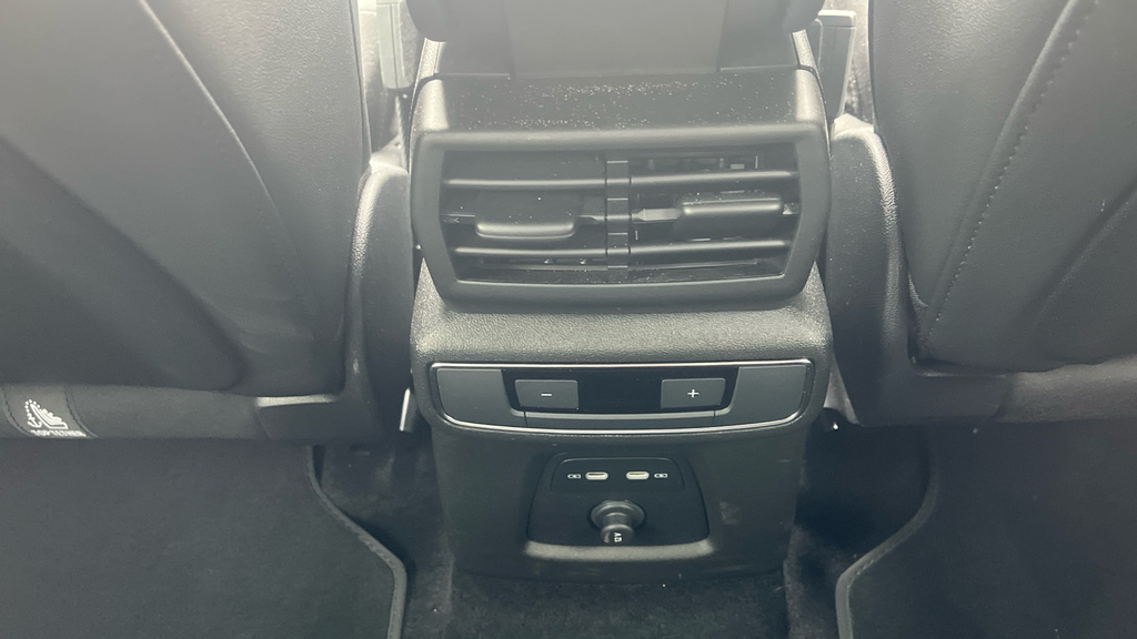 Audi Q4 E Tron 150Kw 40 63Kwh Sport Leathertech Pack Silver #41