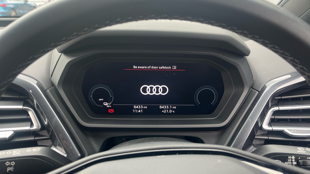 Audi Q4 E Tron 150Kw 40 63Kwh Sport Leathertech Pack Silver #13