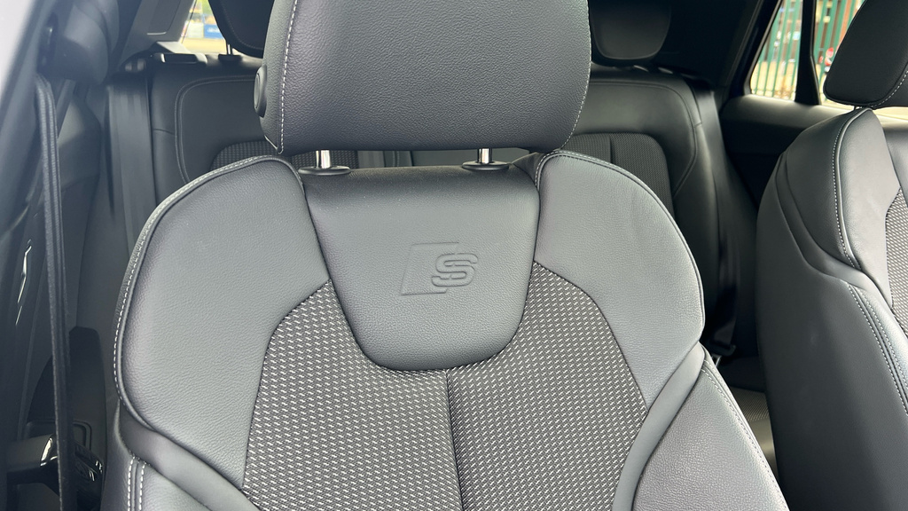 Audi Q2 Audi Q2 S Line 35 Tfsi S-a Blue #47