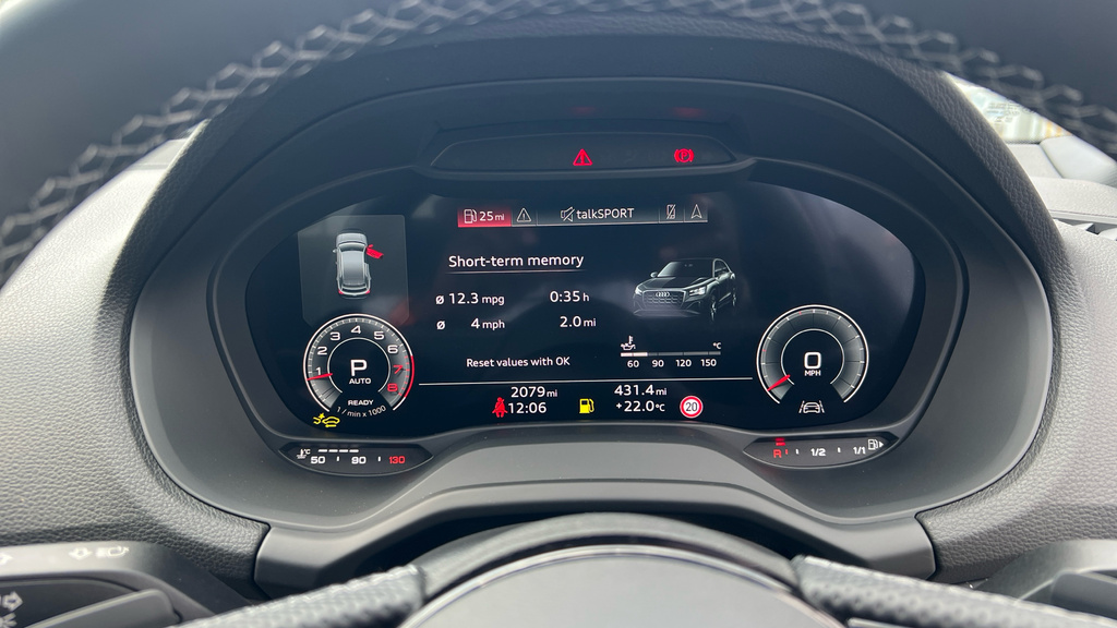 Audi Q2 Audi Q2 S Line 35 Tfsi S-a Blue #40