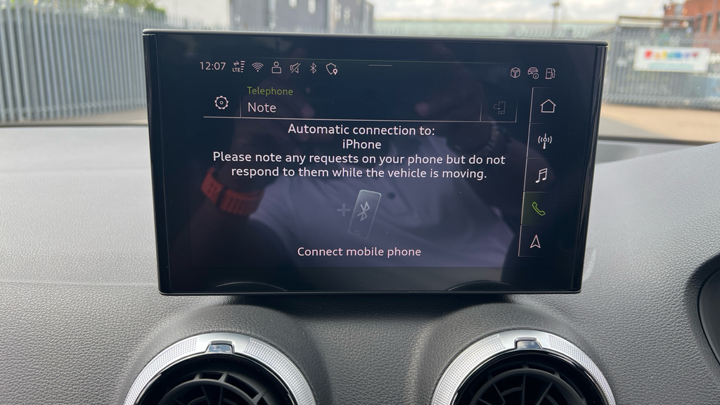 Audi Q2 Audi Q2 S Line 35 Tfsi S-a Blue #44