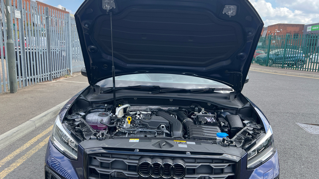 Audi Q2 Audi Q2 S Line 35 Tfsi S-a Blue #16