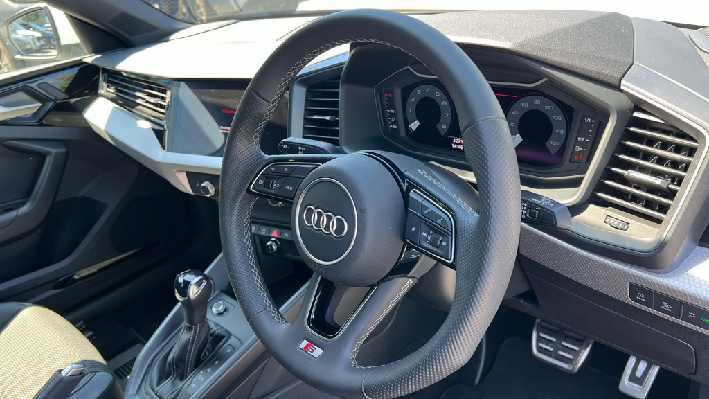 Audi A1 30 Tfsi Black Edition S Tronic White #9