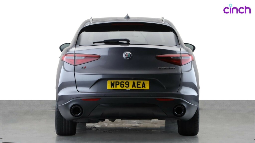 Alfa Romeo Stelvio Green #5