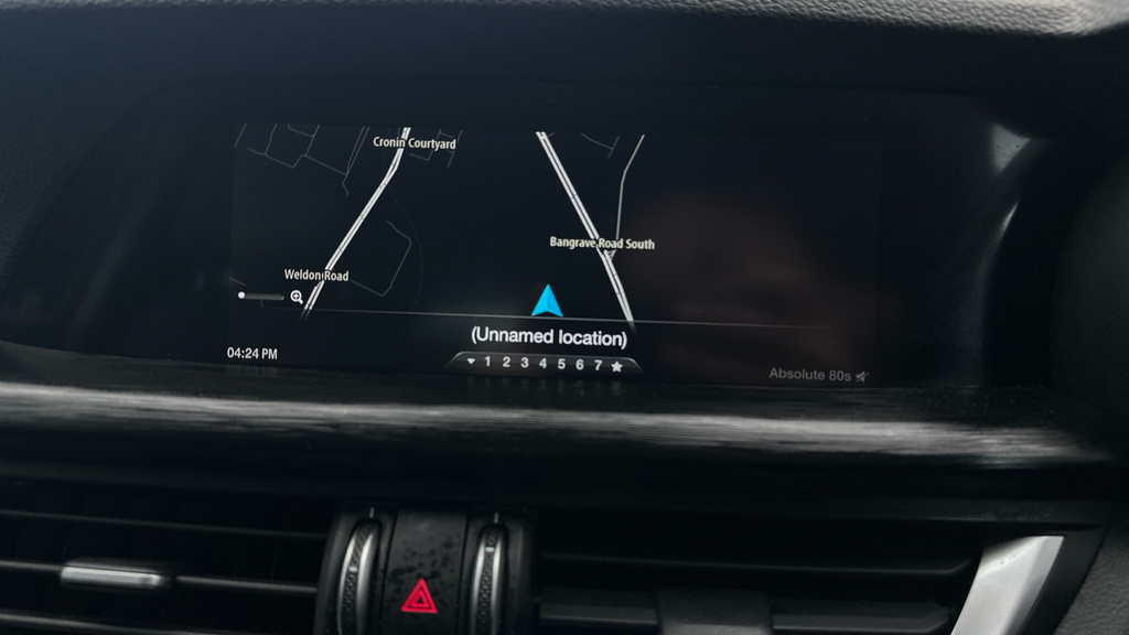 Alfa Romeo Stelvio Green #18