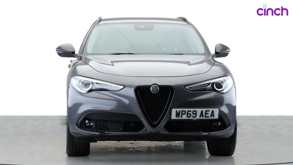 Alfa Romeo Stelvio Green #9