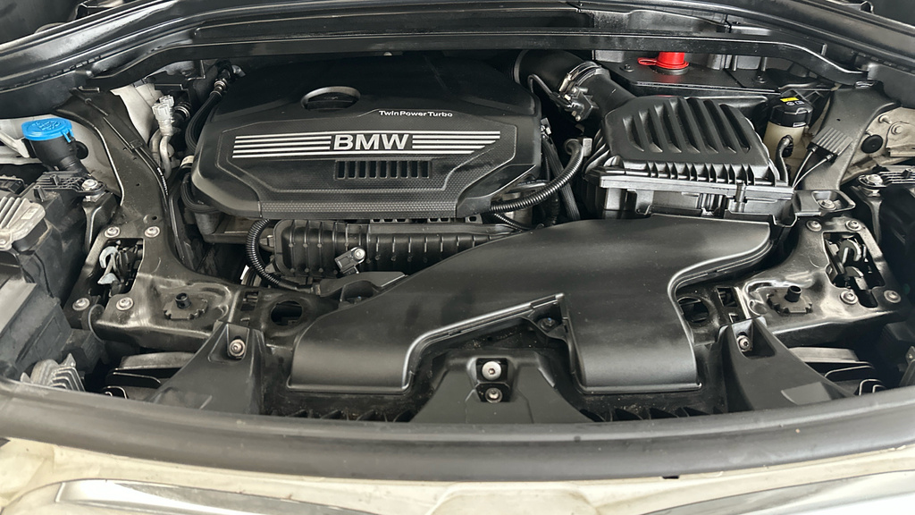 BMW X1 Sdrive 20I Xline Step Grey #20