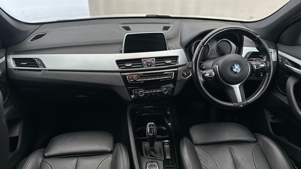 BMW X1 Sdrive 20I Xline Step Grey #12