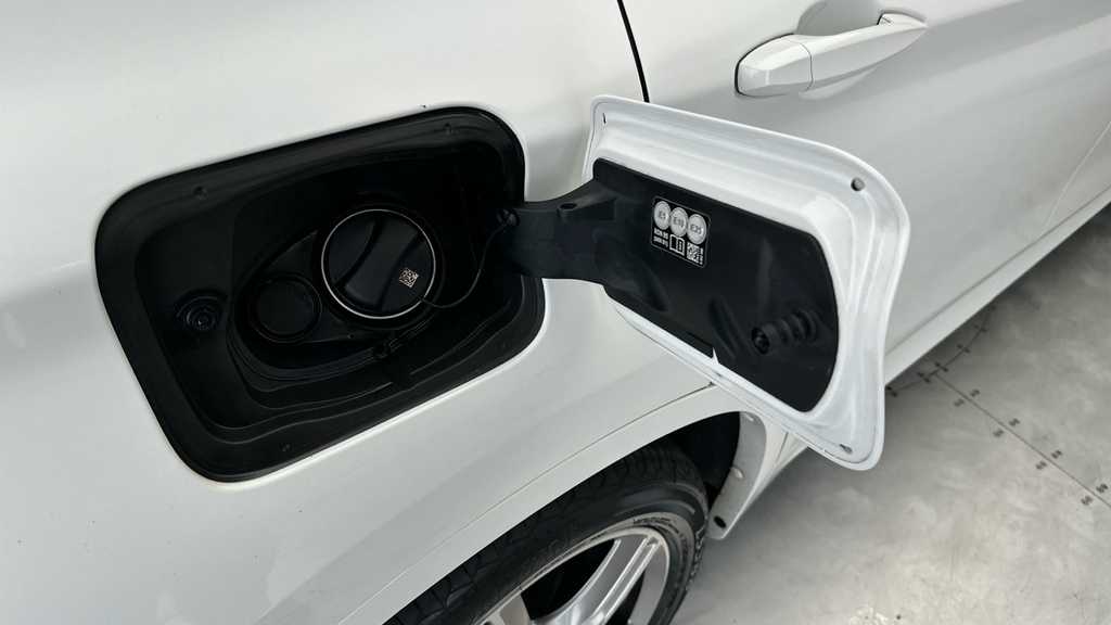 BMW X1 Sdrive 20I Xline Step Grey #25