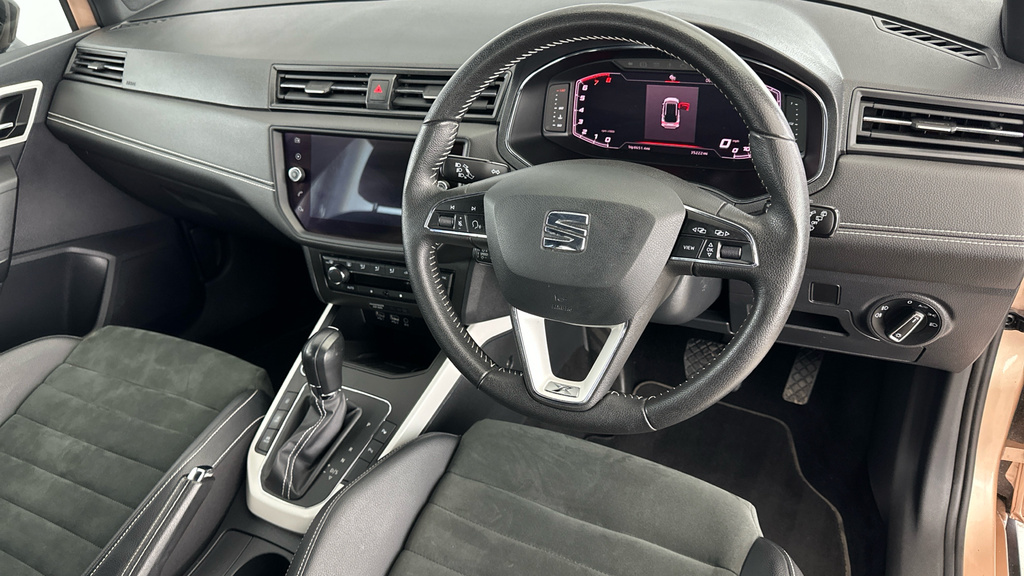 Seat Arona Arona Se Technology Tsi Black #9