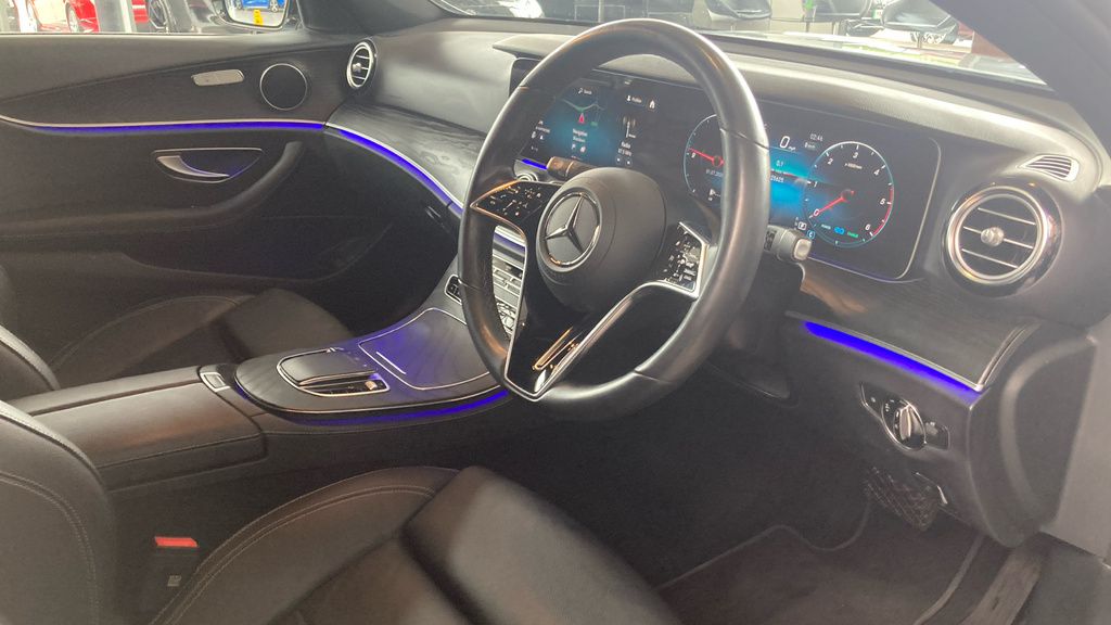 Mercedes-Benz E Class E300e Amg Line Premium Plus 9G-tronic Silver #9