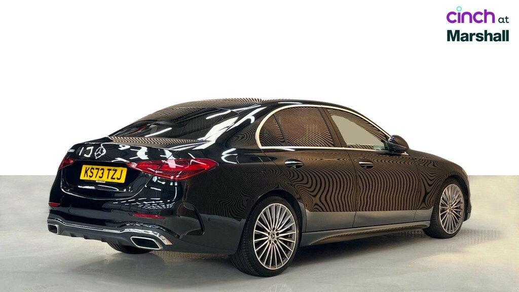 Mercedes-Benz C Class Saloon Red #3