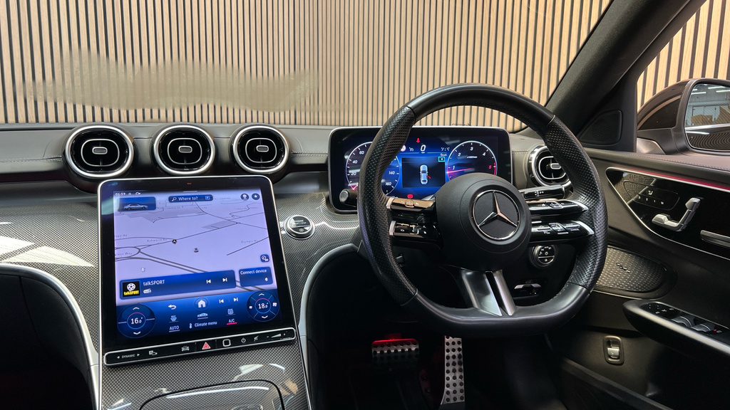 Mercedes-Benz C Class Saloon Red #39