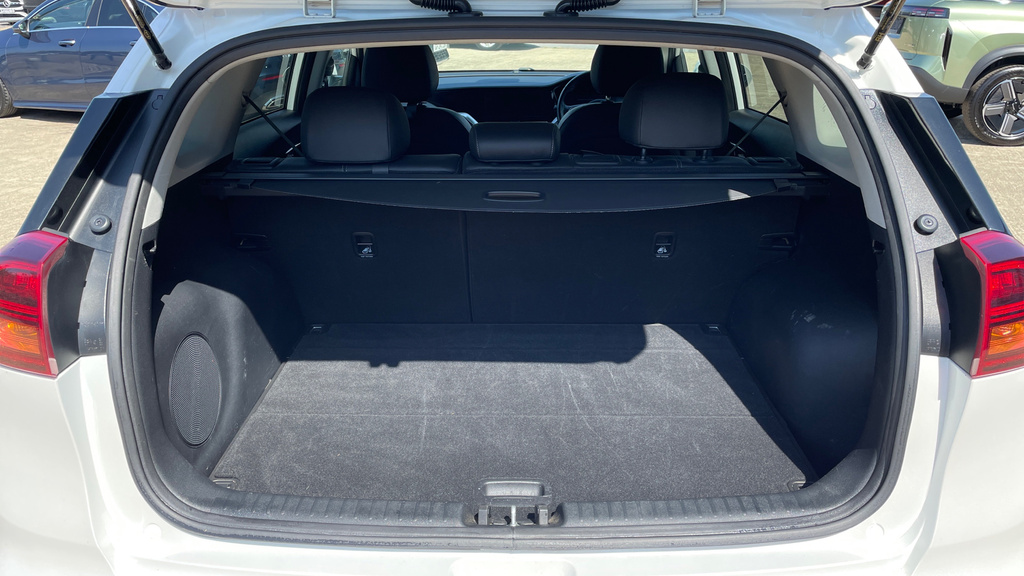Kia Niro 3 Phev 5-Door Grey #34