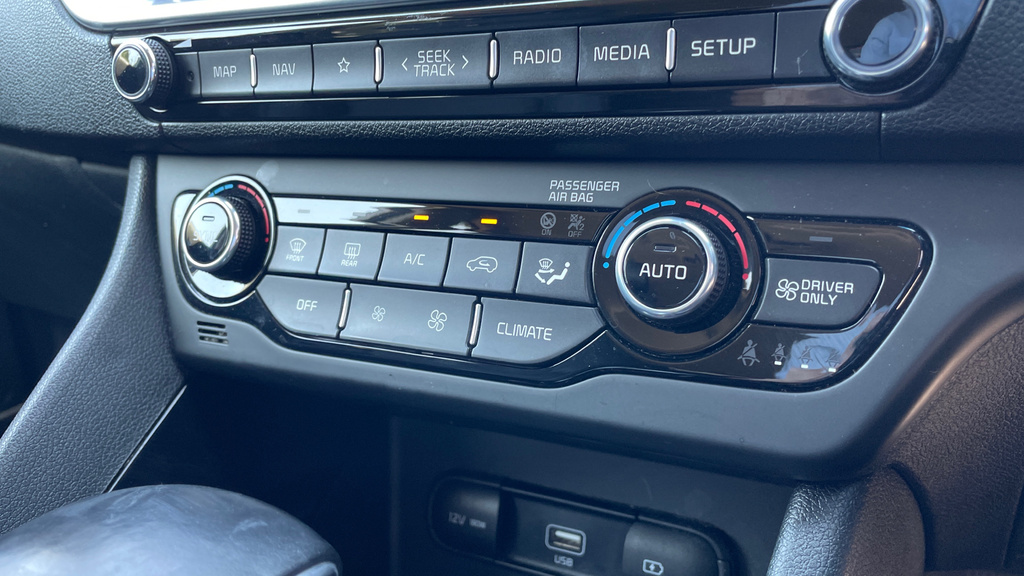Kia Niro 3 Phev 5-Door Grey #31