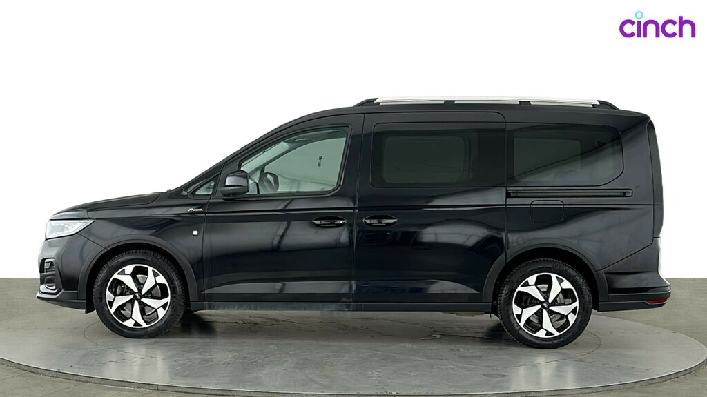 Ford Grand Tourneo Connect Active Red #7