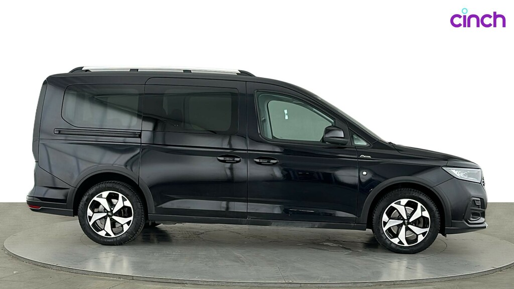 Ford Grand Tourneo Connect Active Red #2