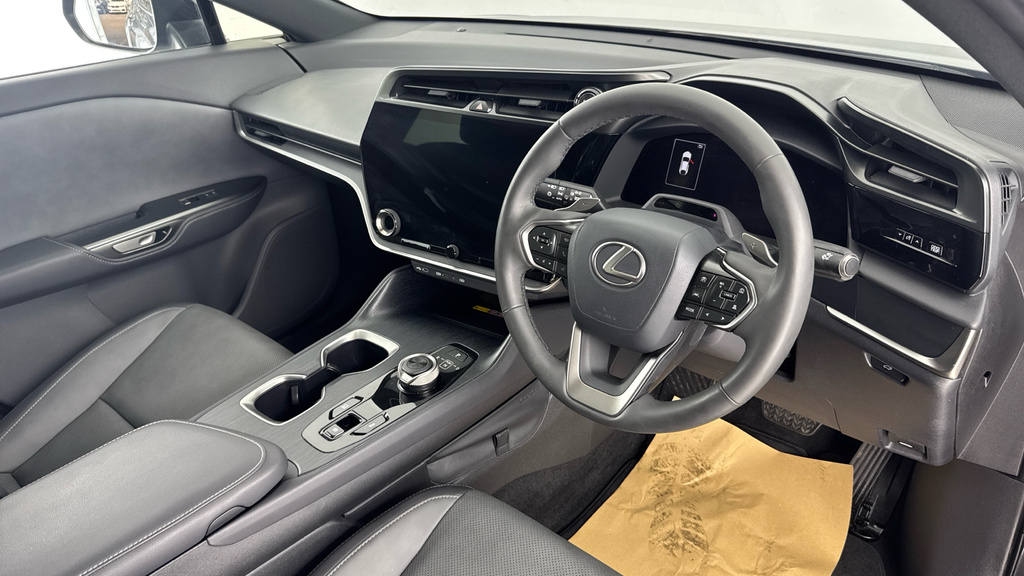 Lexus RZ 300E 71.4Kwh Premium Plus Silver #9