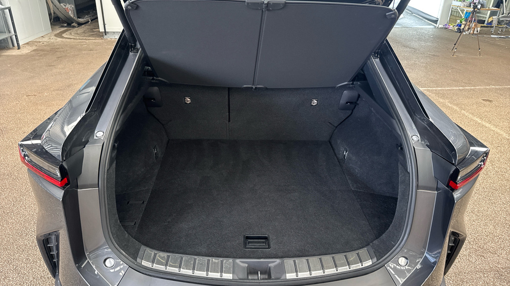 Lexus RZ 300E 71.4Kwh Premium Plus Silver #15