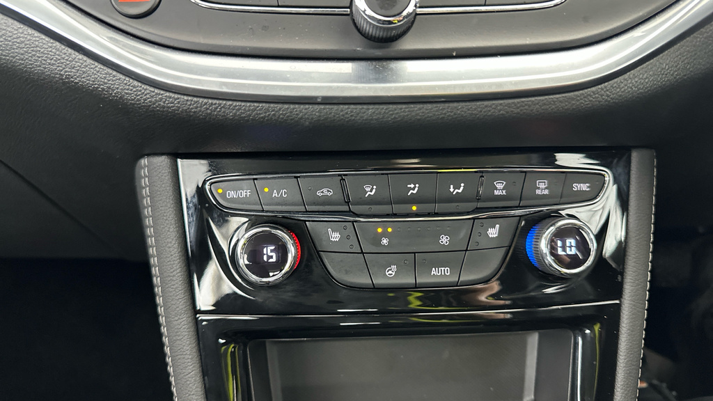 Vauxhall Astra Vauxhall Astra Elite Nav Black #22