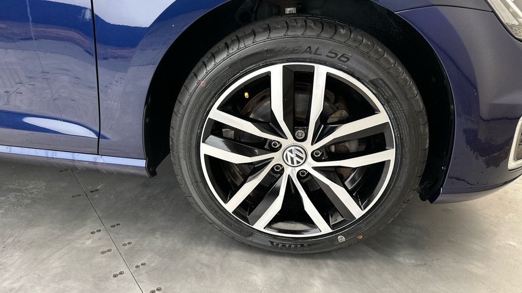 Volkswagen e-Golf Hatchback 136 Ps Silver #26
